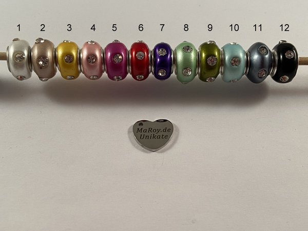 Strassharzperle in 12 verschiedenen Farben